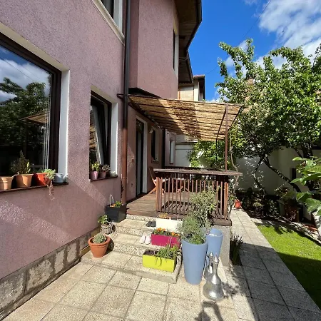 Vila Sport, Garden With Terace And Parking Apartman
