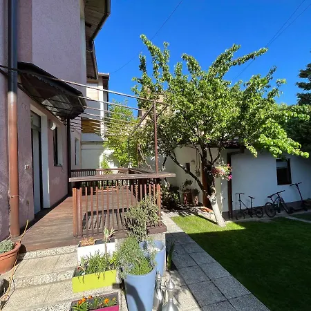 Vila Sport, Garden With Terace And Parking Szarajevó