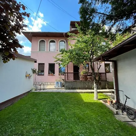 Lägenhet Vila Sport, Garden With Terace And Parking *