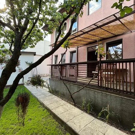 Apartman Vila Sport, Garden With Terace And Parking *