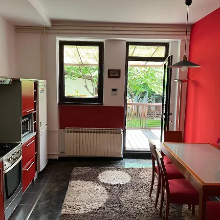 Vila Sport, Garden With Terace And Parking Lägenhet